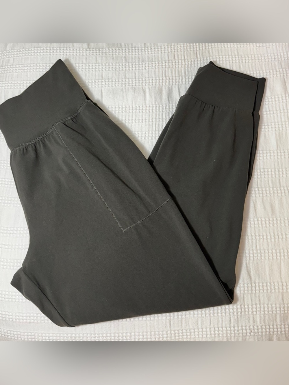 Athleta Black Cruise Jogger in‎ Powervita